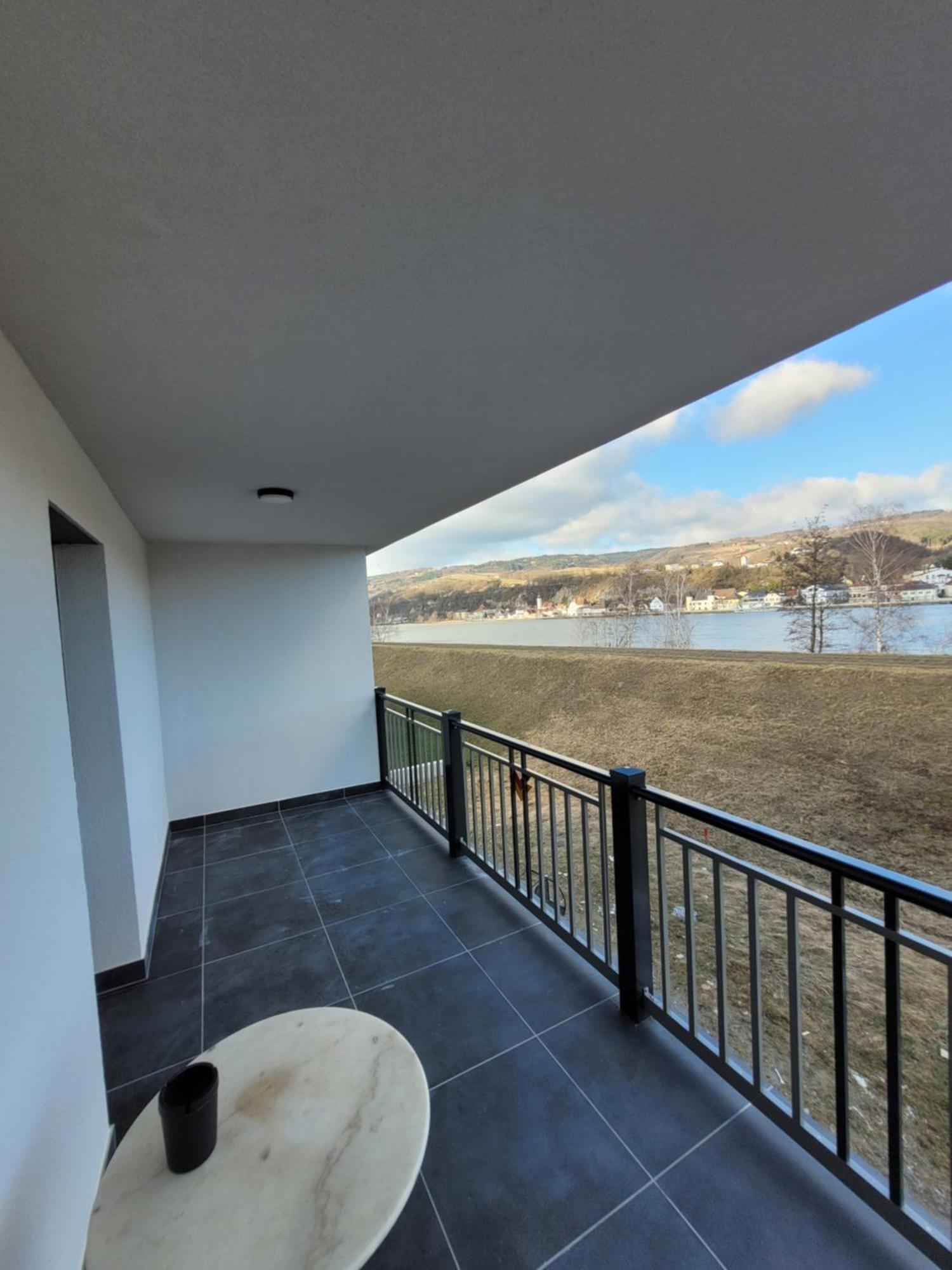 Apartment An Der Donau Krumnussbaum Eksteriør bilde